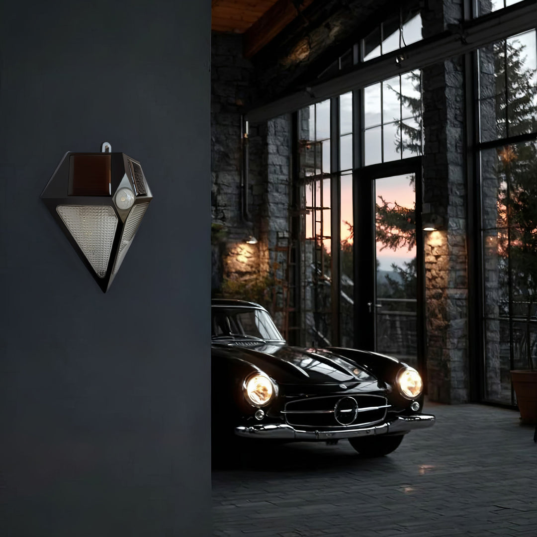 MacLean Energy MCE168 Lampe solaire murale à 6 LED avec capteur de mouvement