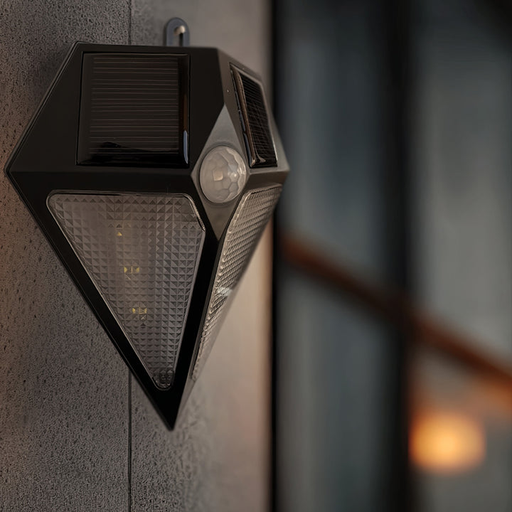 MacLean Energy MCE168 Lampe solaire murale à 6 LED avec capteur de mouvement