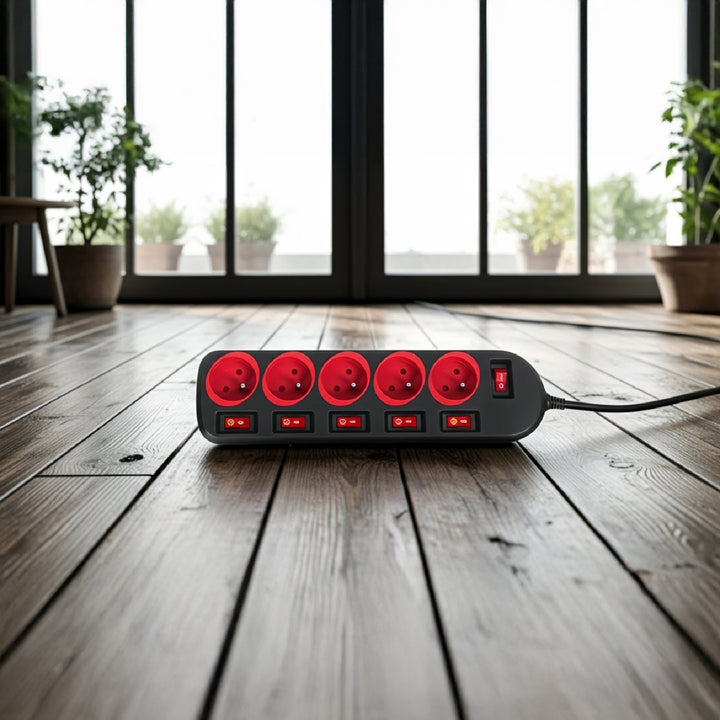 Maclean power strip, 5 socket extension cable, with switches, 250VAC/10A, 1.5m, MCE204