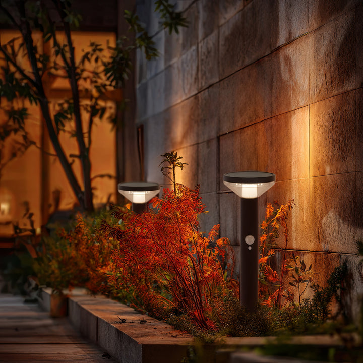 Solar LED lamp with Maclean sensor, black, IP44, 3 light modes, Li-ion 18650 battery 3.7V 1200 mAh, drive-in sensor, MCE465 B