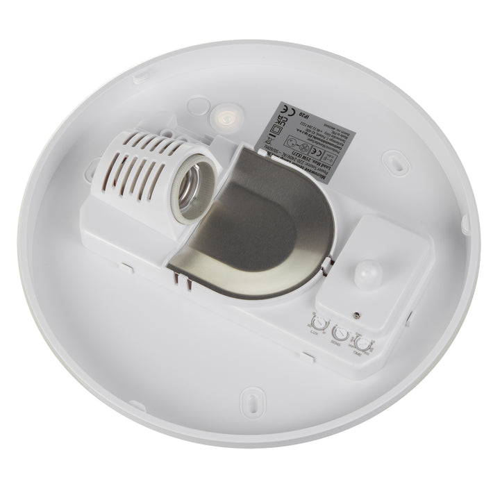 Maclean MCE309 ceiling lamp with a built-in sensor. Featuring a microwave sensor and PMMA diffuser, it supports a maximum load of 25W and is IP20-rated for durability.