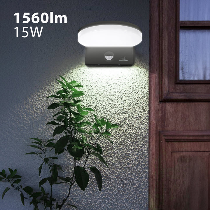 Maclean MCE344 B motion sensor LED lamp. Featuring a PIR motion sensor, it emits a neutral white light (4000K) with 15W power and 1560lm brightness. Rated IP65, it ensures durability and reliability in various settings.