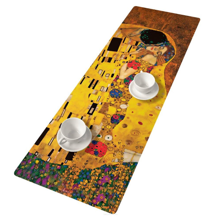 Bertoni Decorative Felt Table Runner 95x33cm Anti Scratch Tablecloth Printed Klimt The Kiss Pattern Design