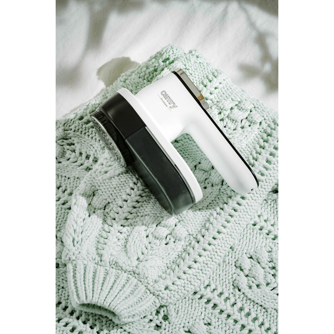 Camry Tissue-Rasierer, LCD-Display, Li-Ion-Akku, weiß und schwarz, CR 9620