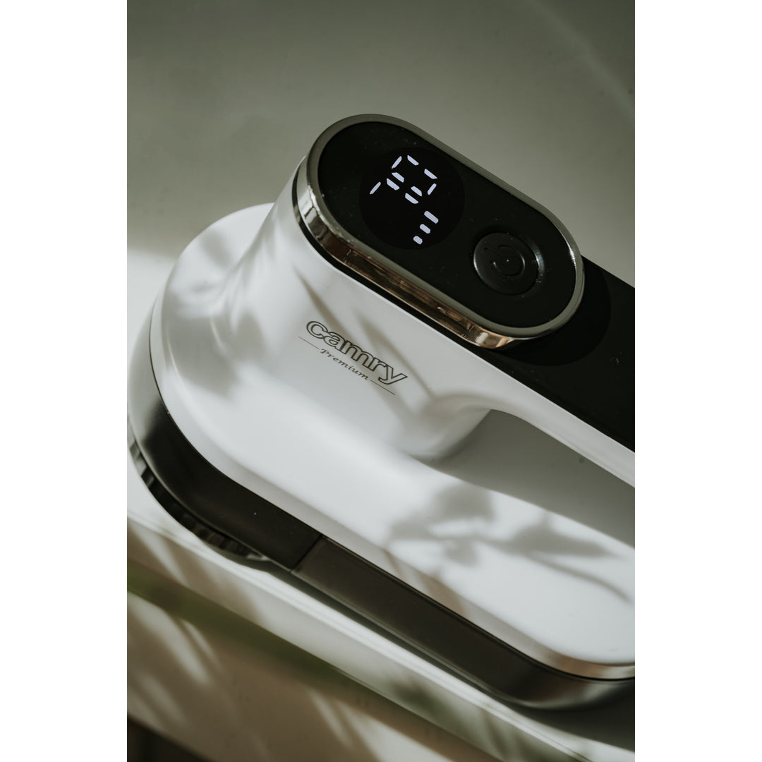 Camry Tissue-Rasierer, LCD-Display, Li-Ion-Akku, weiß und schwarz, CR 9620