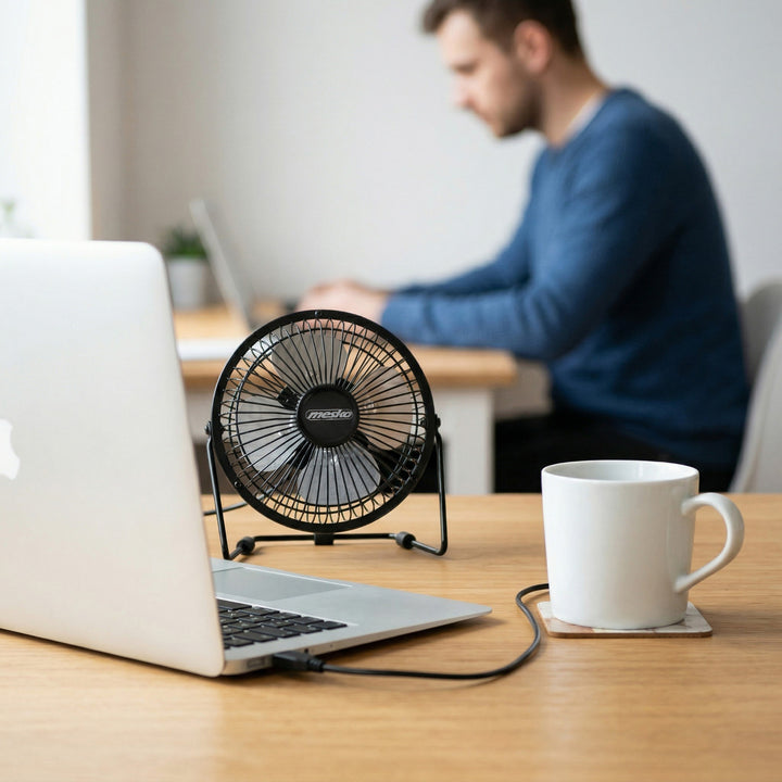 Mesko Desk Fan, 15 cm diameter, USB-powered, vertical oscillation, MS 7322