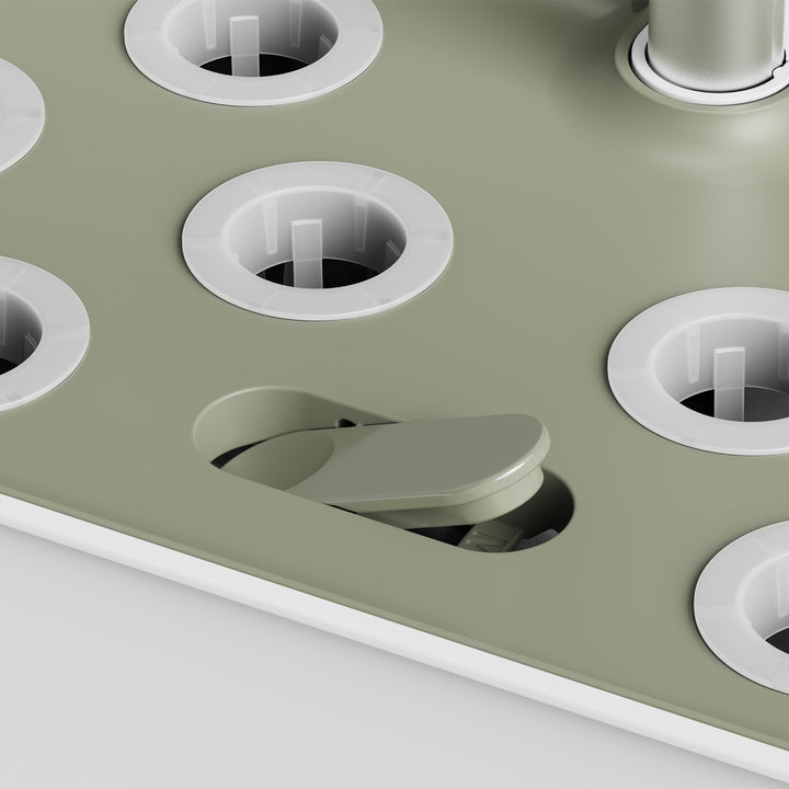 GreenBlue Intelligent Indoor Plant Growing System, SMART pot, 4L capacity, for 12 plants, full spectrum LEDs, GB133