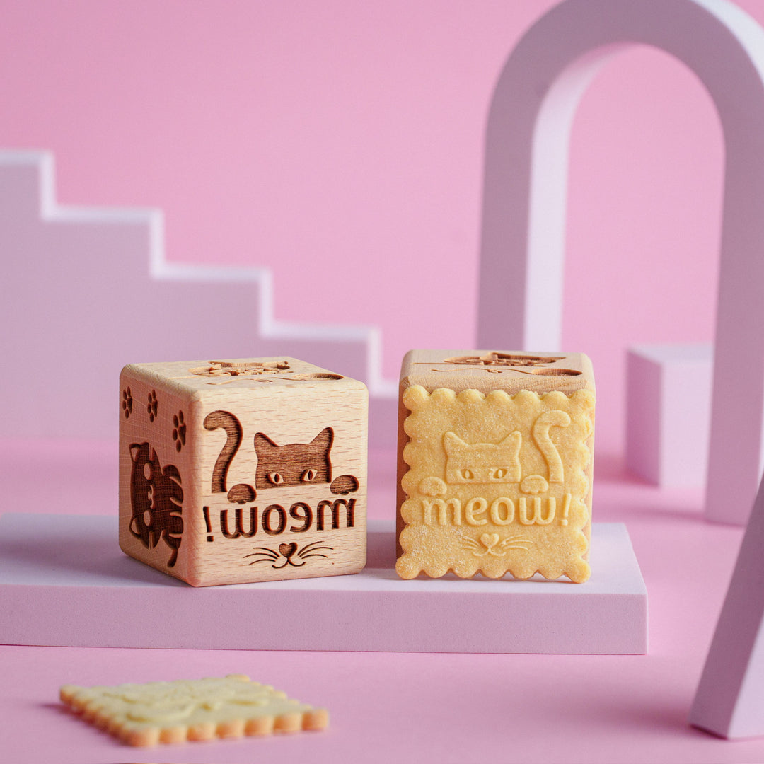 Goody Woody cube à gâteau gravé, 6 cm, bois de hêtre, 6 motifs, chats