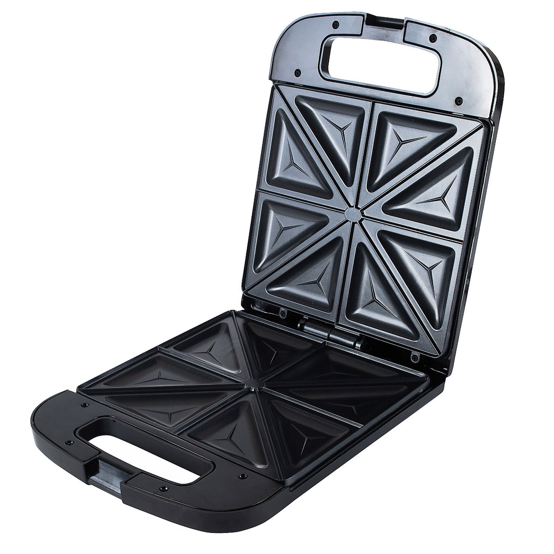 Adler AD 3055 black 2000 Watt sandwich maker for 4 sandwiches