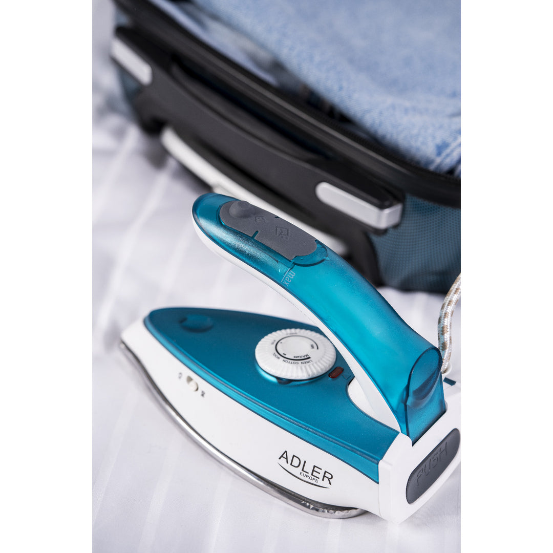 Adler travel iron, with steam, folding handle, power 1700W, AD 5035