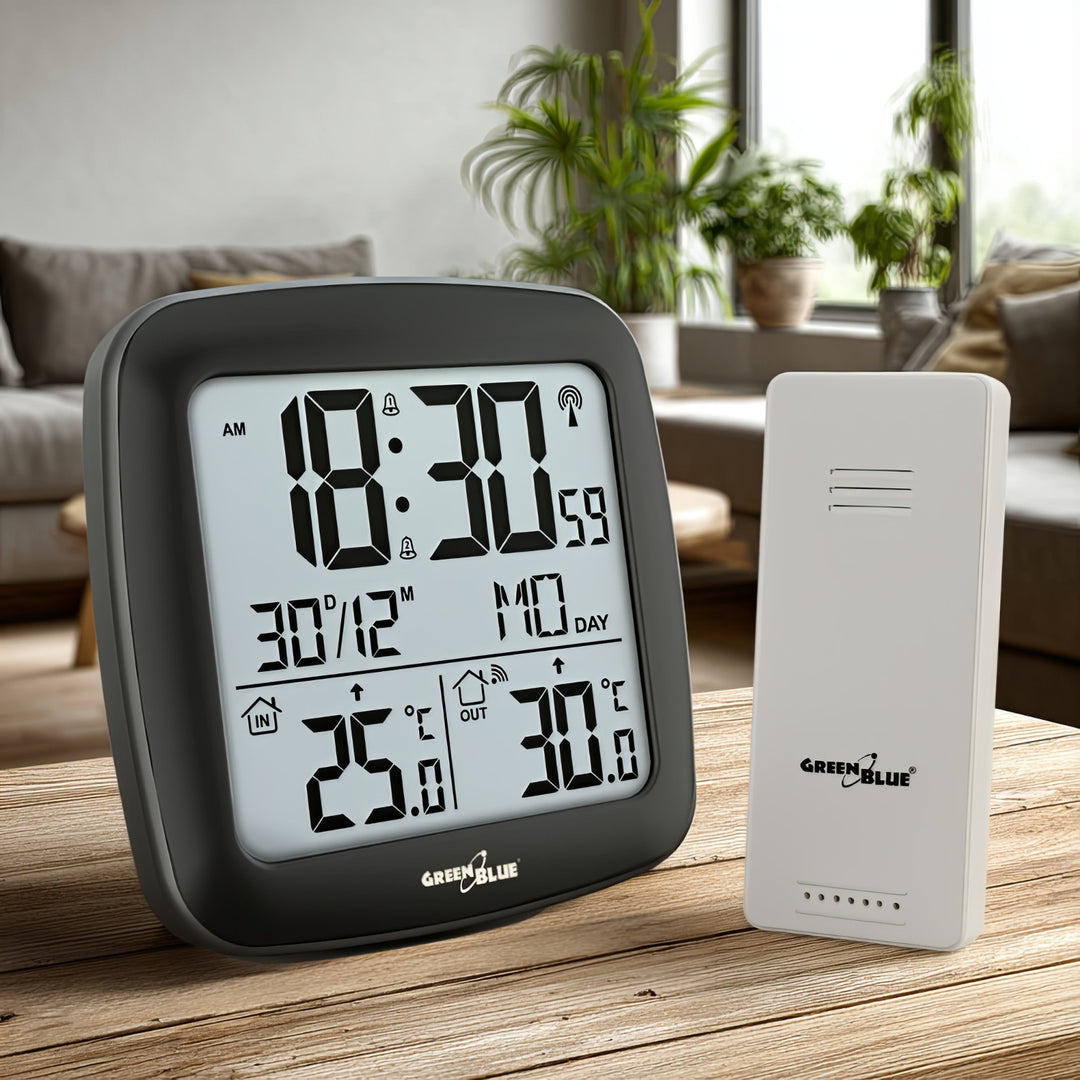 GreenBlue wireless weather station, with DCF system, calendar, alarm, GB542 + 4x Varta Industrial AAA alkaline battery