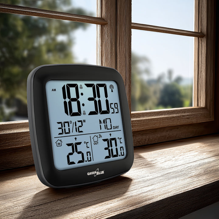 GreenBlue wireless weather station, with DCF system, calendar, alarm, GB542 + 4x Varta Industrial AAA alkaline battery