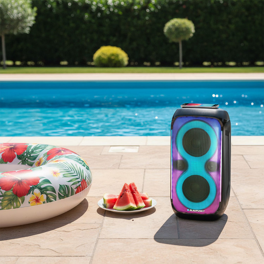 Blaupunkt Party Box Altavoz, iluminación LED, Bluetooth, USB y AUX, radio FM, función karaoke, mando a distancia, autonomía de la batería hasta 18h, PB60X