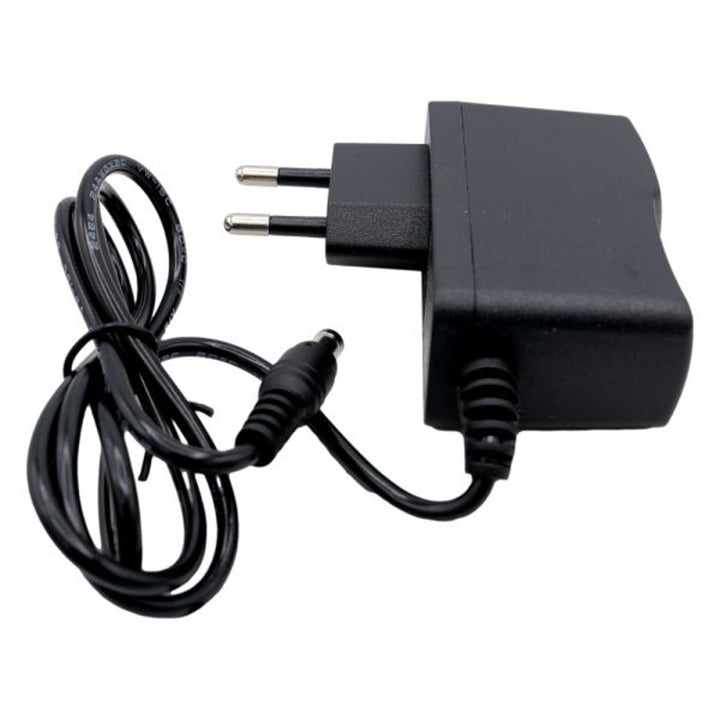 Nagetierabwehr, Marderabwehr, Mäuseabwehr Viano, Ultraschallgenerator, Stroboskopplatte, drei Lautsprecher, Trio-Strob