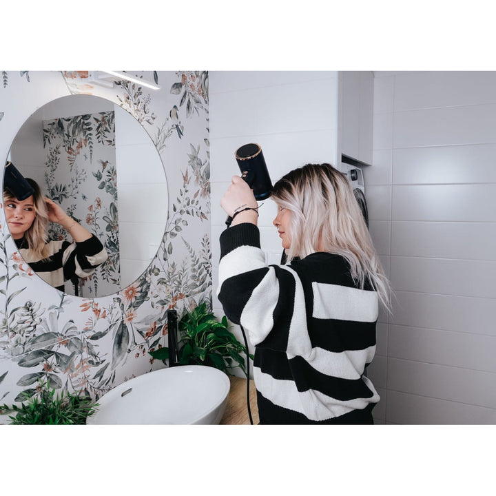 Secador de pelo Concept ProfiCare, motor BLDC, boquillas magnéticas, función Oil Therapy, modo para niños, función Cold Mode, VV8100