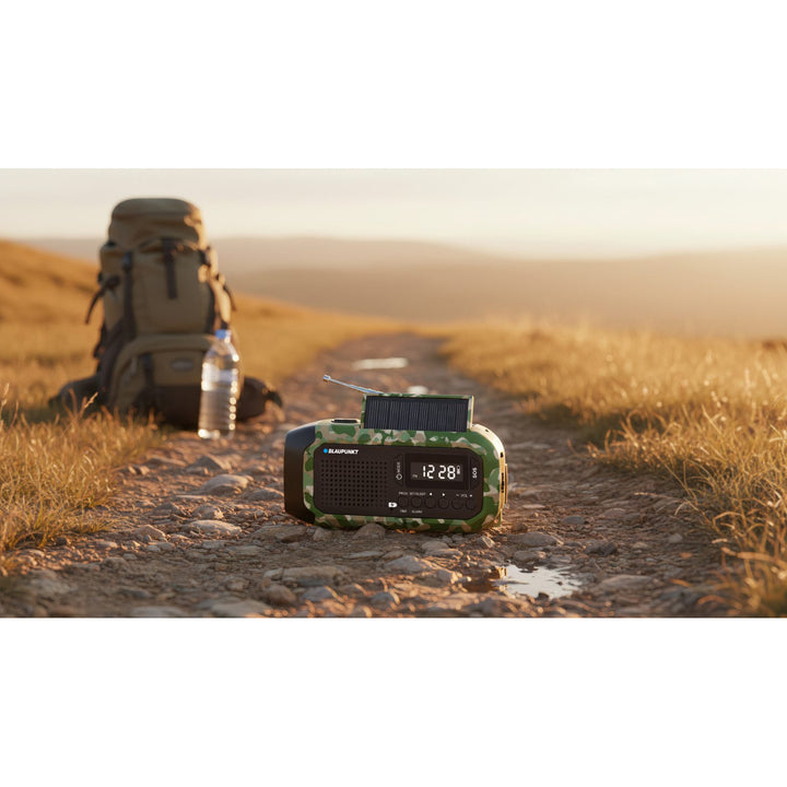 Radio FM con alarma Blaupunkt, linterna LED, luz de lectura, sistema de carga triple, alarma SOS, ER20GC