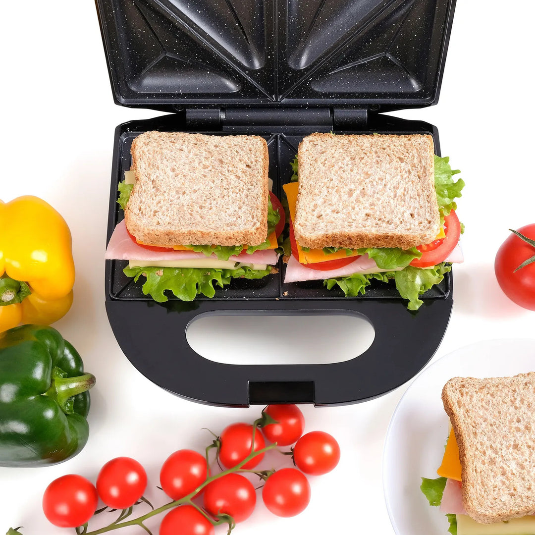 Eldom Sandwichtoaster, antihaftbeschichtete Keramikoberfläche, schnelles Aufheizen, 750 W Leistung, blitzschnelle Reinigung, LED-Anzeigeleuchte, rutschfeste Füße, ST11G
