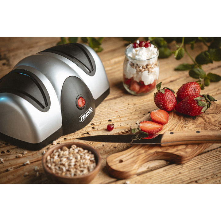 Mesko electric sharpener, 40 W power, non-slip suction cups, sharpens and polishes, MS 4516