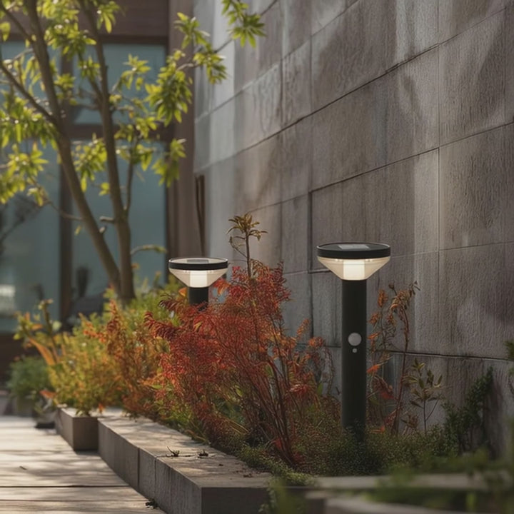 Solar LED lamp with Maclean sensor, black, IP44, 3 light modes, Li-ion 18650 battery 3.7V 1200 mAh, drive-in sensor, MCE465 B