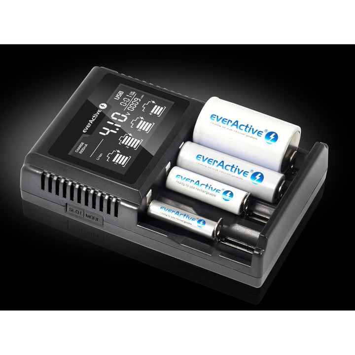 Charger for cylindrical Li-ion and Ni-MH everActive UC-4000 rechargeable batteries