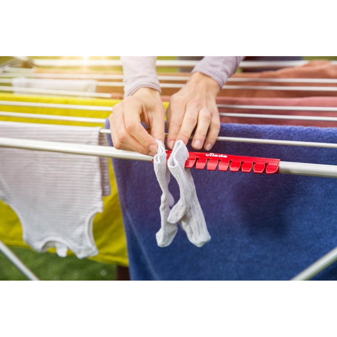 Vileda Aluminum 100 laundry dryer resistant to rust and harsh weather conditions