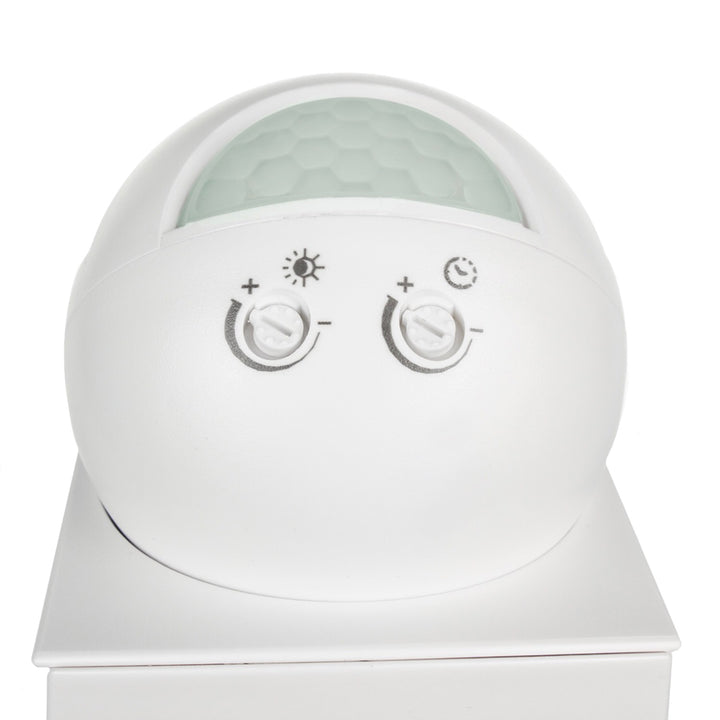 Maclean MCE295 Maclean MCE295 Dusk-to-Dawn Motion Sensor 180° Wall-Mounted Ceiling-Mounted  180° + 360°  2000W White