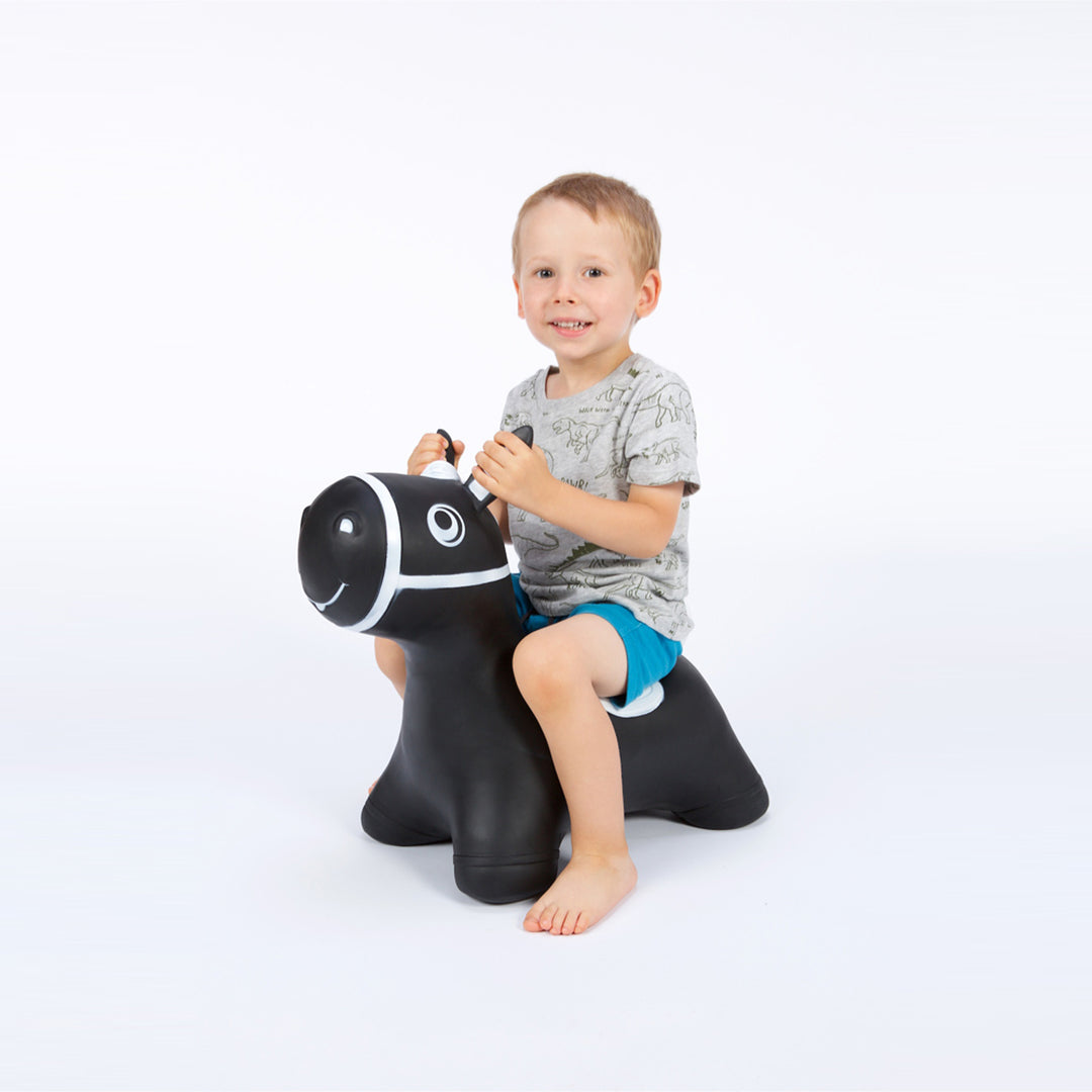 Hoppimals rubber jumper black horse - a huge and unique fun from jumping