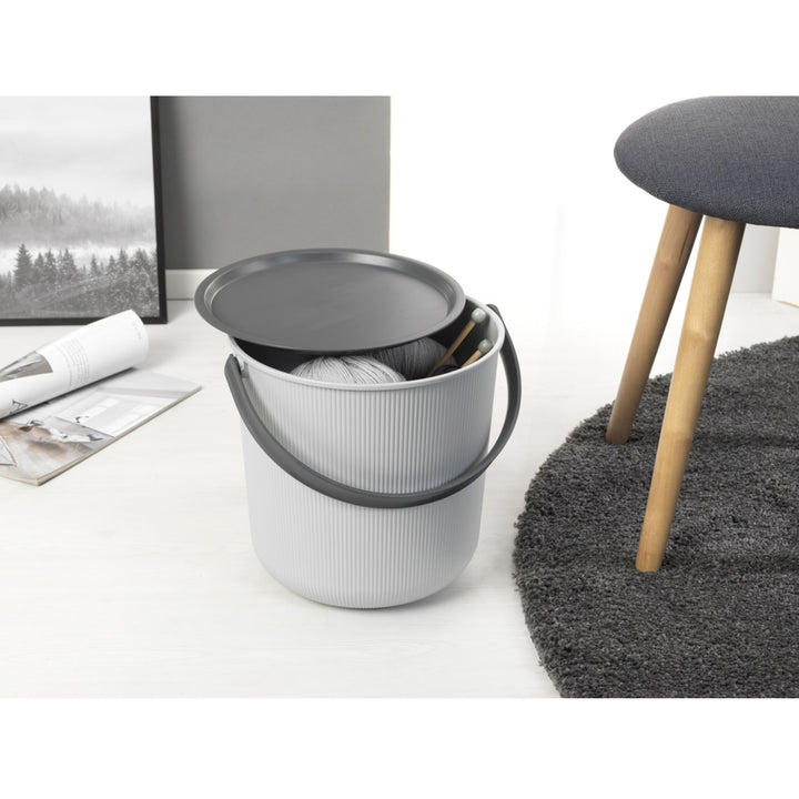 Akita Eimer mit Griff und Deckel Universaleimer Recycelter Kunststoff Universal Grau/Schwarz (53L)