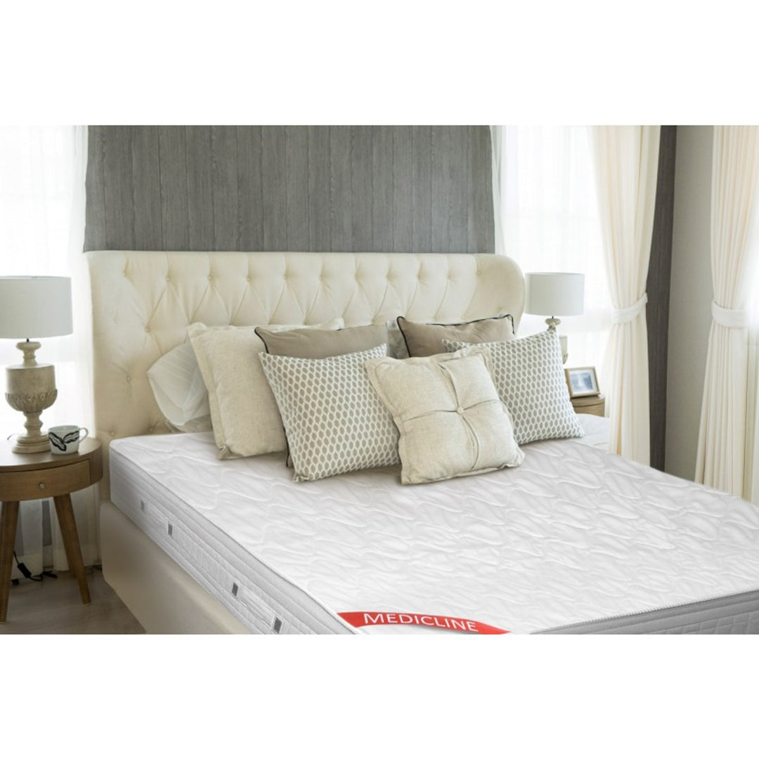 AIO FACTORY Surmatelas/couverture de matelas Ecco en fil matelassé avec élastique, dimensions 90 x 200 cm en blanc