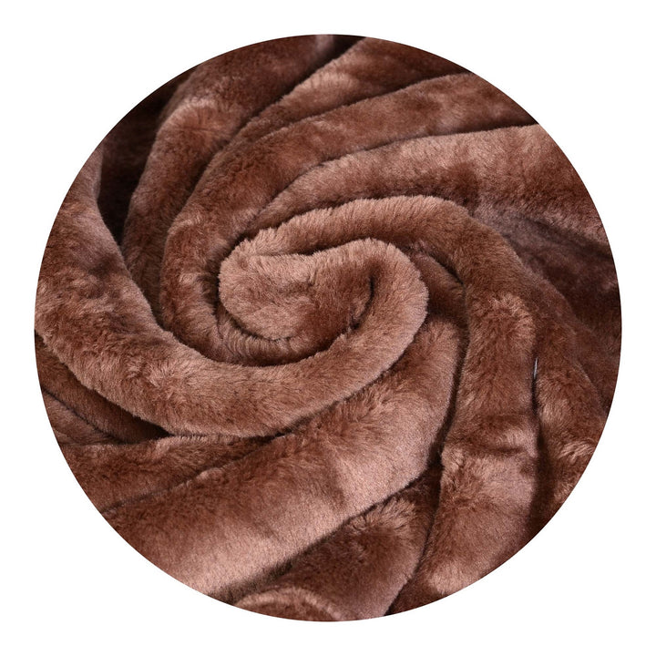 Medicline Thick polyester Blanket Antiallergic Fabric Material: polyester 100%, Weight: 570 g/m2 Smooth blanket (160 x 200 cm, Brown)