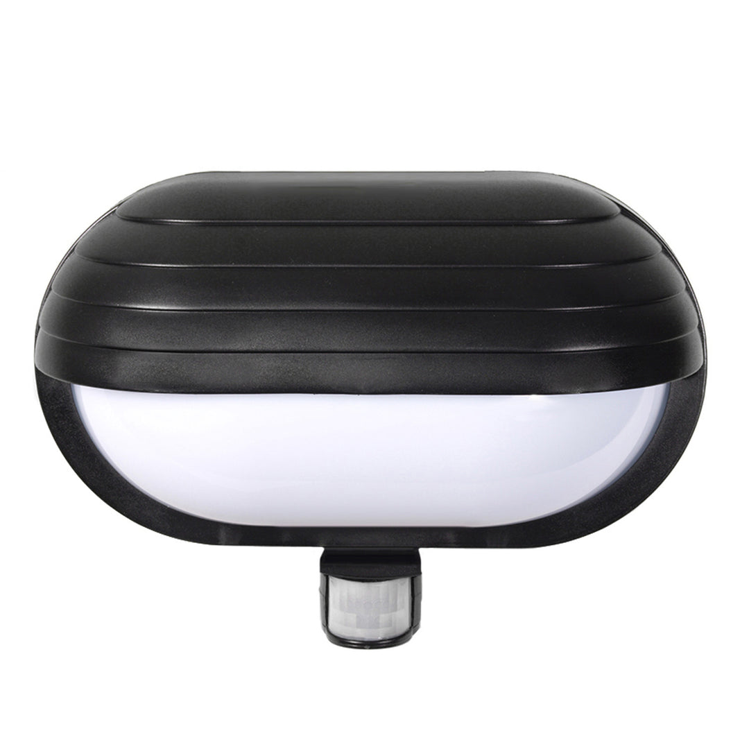 Maclean - Buitenmuur wandlamp met bewegingssensor + 8W LED lamp - max. 60W, 180°